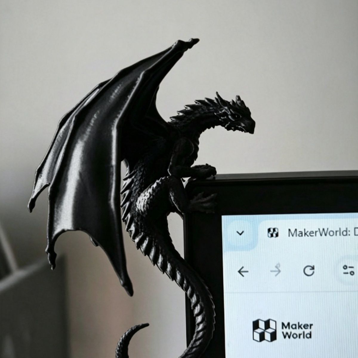 Cool Dragon Lying Figure Monit - đánh giá và giá Esports Gaming Setup